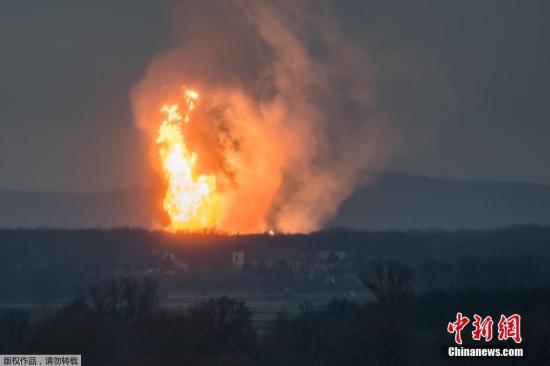  當(dāng)?shù)貢r(shí)間12月12日，奧地利鮑姆加騰一座大型天然氣站發(fā)生爆炸，數(shù)人受傷。